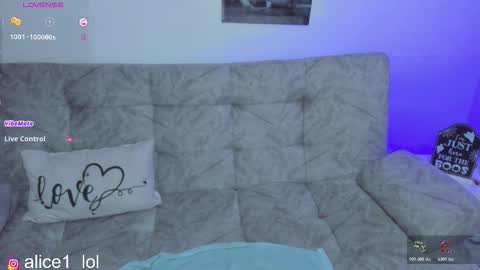 Snapshot of dulce_alice_ chatting on October 25, 4:42 am ALICE online show from October 25, 4:42 am