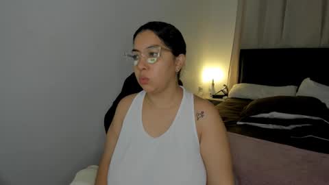 Snapshot of dulce_brithany chatting on January 13, 1:16 pm dulce brithany online show from January 13, 1:16 pm