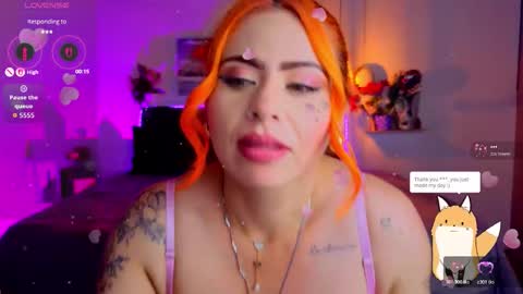 Snapshot of dulce_charlottee chatting on October 27, 8:02 pm DULCE online show from October 27, 8:02 pm