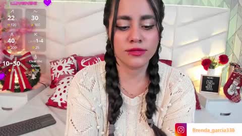 Snapshot of dulce_hiil_ chatting on December 14, 7:36 pm Monday 5-2 am From Tuesday to Friday5-1 am Colombia time online show from December 14, 7:36 pm