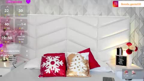 Snapshot of dulce_hiil_ chatting on December 28, 9:19 pm Monday 5-2 am From Tuesday to Friday5-1 am Colombia time online show from December 28, 9:19 pm