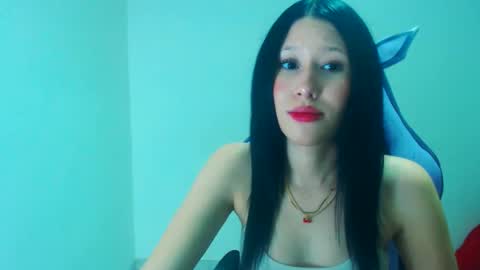 Snapshot of dulce_mauren chatting on January 12, 6:51 am dulce_mauren online show from January 12, 6:51 am