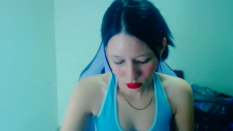 Snapshot of dulce_mauren chatting on February 26, 10:03 am dulce_mauren online show from February 26, 10:03 am