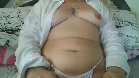 dulce_xiara online show from April 9, 8:25 pm