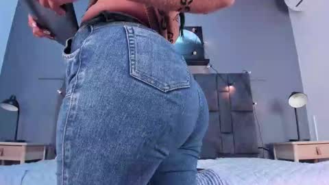 Snapshot of dulceaurora_ chatting on October 9, 3:04 am DULCE AURORA online show from October 9, 3:04 am