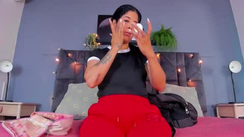 Snapshot of dulceaurora_ chatting on January 19, 1:09 am DULCE AURORA online show from January 19, 1:09 am