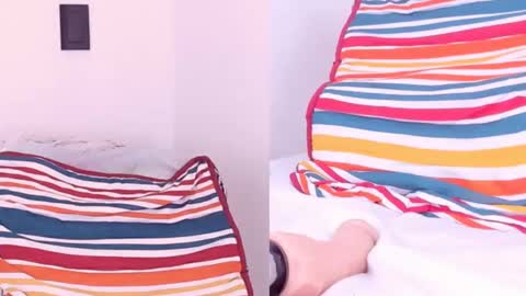 Snapshot of dulcebrown69 chatting on February 11, 9:46 pm dulce online show from February 11, 9:46 pm