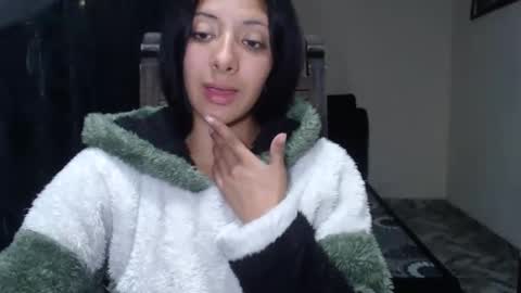 dulceisabellax online show from September 20, 2:34 am