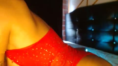 dulcelatina222 online show from September 30, 10:04 pm