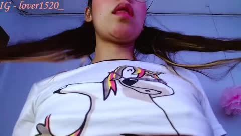 Snapshot of dulcemaria_alvarez22 chatting on February 21, 12:27 am Dulce online show from February 21, 12:27 am