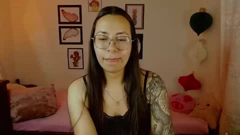 Dulce online show from March 18, 2:04 am