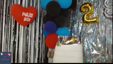 Snapshot of dulcepicante_1 chatting on December 18, 10:02 pm dulcepicante_1 online show from December 18, 10:02 pm