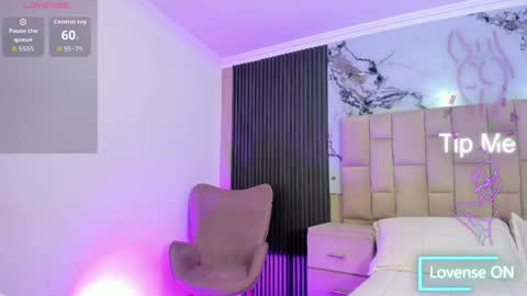 dulceprince1 online show from April 5, 1:41 pm