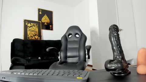 Snapshot of dulcepurnimaqos chatting on February 12, 12:01 pm Dulce Purnima online show from February 12, 12:01 pm