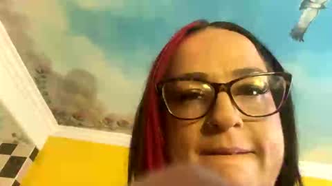 dumpster4u online show from April 12, 1:21 am