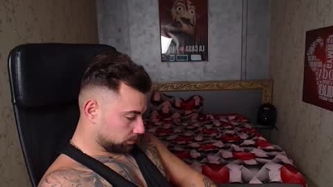 DuncanStone online show from December 12, 7:37 pm