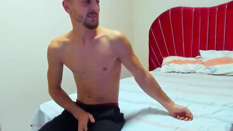 Snapshot of duoheat69 chatting on November 23, 8:30 pm AVA MARK online show from November 23, 8:30 pm