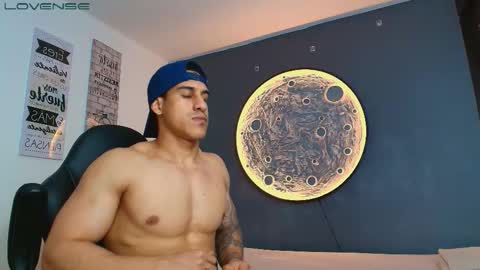 duran_dhikol1 online show from February 16, 11:45 pm