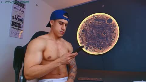 duran_dhikol1 online show from April 7, 2:34 am