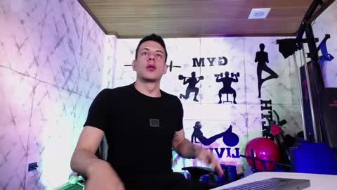 Dustin Sonne online show from January 7, 3:31 am