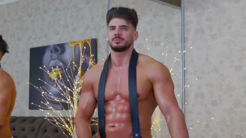 Snapshot of dustinkeent chatting on March 12, 12:31 am Dustin online show from March 12, 12:31 am