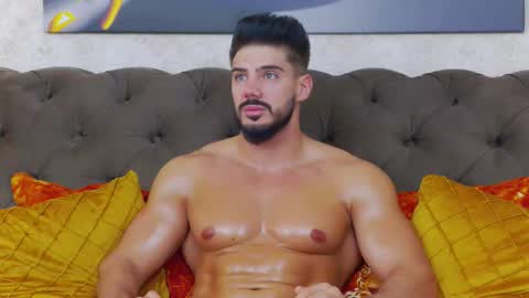 Snapshot of dustinkeent chatting on October 1, 2:39 am Dustin online show from October 1, 2:39 am