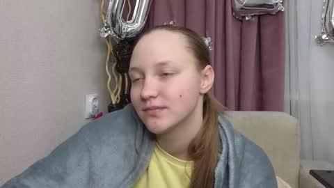 Snapshot of dustydeida chatting on February 13, 8:38 pm Jenny online show from February 13, 8:38 pm