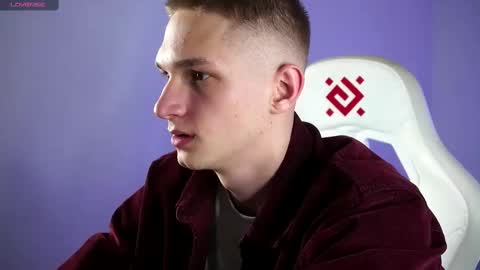 Dustyn online show from March 9, 6:43 pm