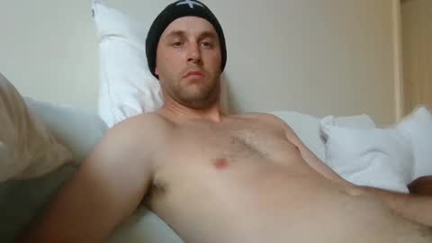 dustyroy09 online show from December 17, 4:34 am