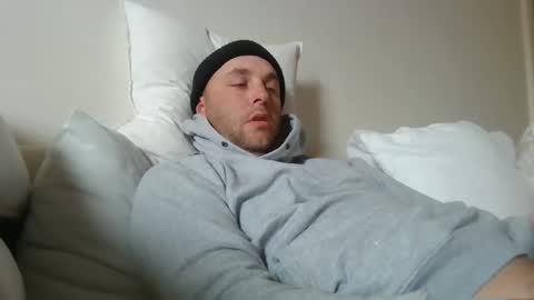 dustyroy09 online show from September 23, 2:14 am