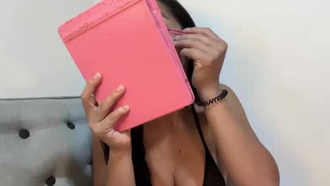 Snapshot of dutchesspenelope chatting on February 7, 7:06 pm Pene online show from February 7, 7:06 pm