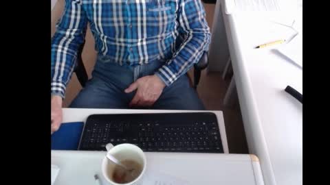 dutchpornking2 online show from February 11, 8:05 am