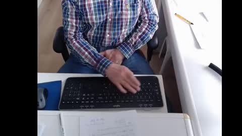 dutchpornking2 online show from February 12, 9:20 am