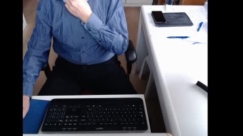 dutchpornking2 online show from November 4, 8:24 am