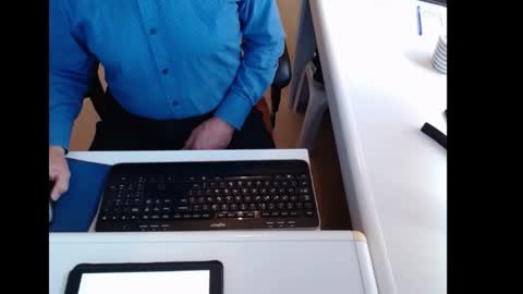 dutchpornking2 online show from November 8, 9:09 am