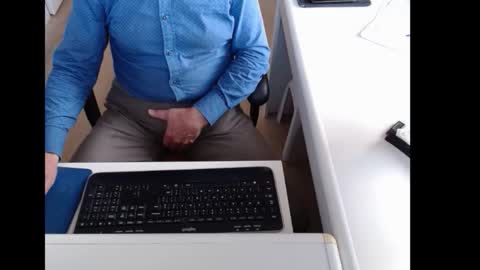 dutchpornking2 online show from November 17, 7:47 am