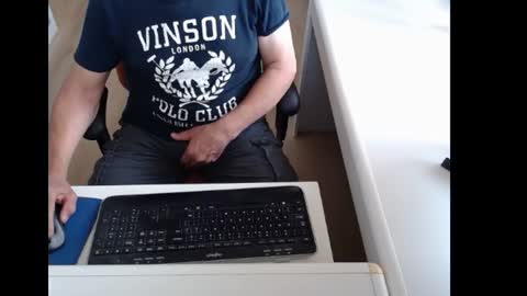 Snapshot of dutchpornking2 chatting on July 15, 7:02 am dutchpornking2 online show from July 15, 7:02 am