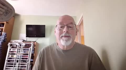 Snapshot of dutchunclejohn chatting on April 21, 11:16 am DutchUncleJohn online show from April 21, 11:16 am