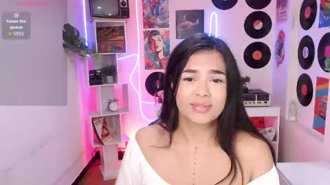Snapshot of duulce_mia chatting on June 9, 10:49 am duulce_mia online show from June 9, 10:49 am