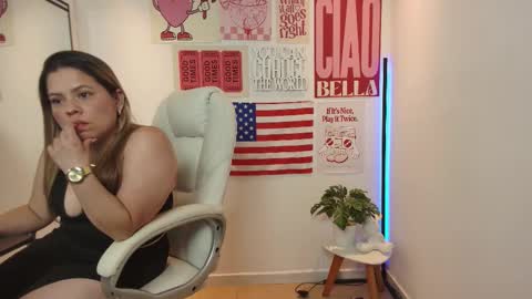 Dulce online show from November 11, 7:03 pm