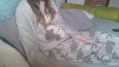 dv3nd3 online show from February 5, 11:26 am