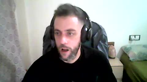 Snapshot of dvdvlc29 chatting on January 8, 6:05 am david online show from January 8, 6:05 am