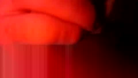 Snapshot of dwadek081704 chatting on September 28, 7:36 am dwadek081704 online show from September 28, 7:36 am