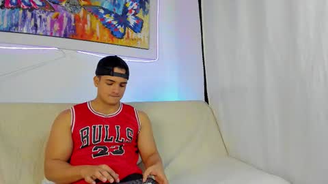 dwayne_esteven10 online show from March 20, 8:46 pm