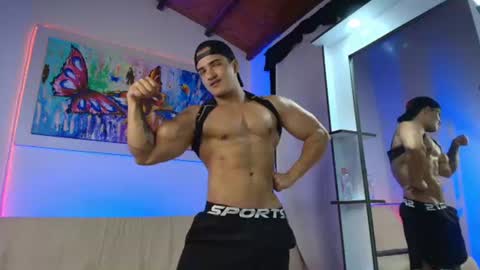 Snapshot of dwayne_esteven10 chatting on June 9, 11:16 pm dwayne_esteven10 online show from June 9, 11:16 pm
