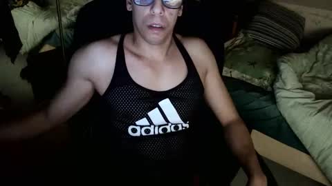 Snapshot of dwaynejamesjackson chatting on December 8, 1:46 am dwaynejamesjackson online show from December 8, 1:46 am