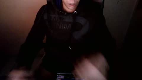 Snapshot of dwaynejamesjackson chatting on January 5, 1:35 am dwaynejamesjackson online show from January 5, 1:35 am