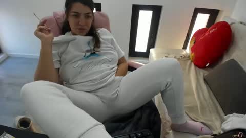 dayana online show from February 3, 6:40 am