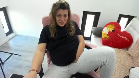 dayana online show from April 9, 4:34 am