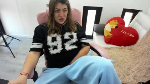 dayana online show from April 13, 4:18 am